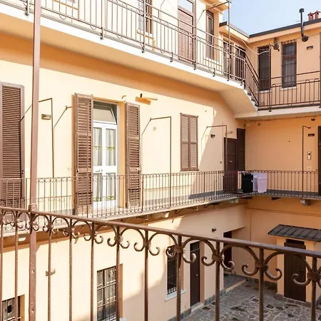 River Sweet Apartment